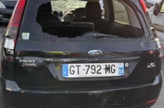 Optique avant principal gauche (feux)(phare) FORD FIESTA 5