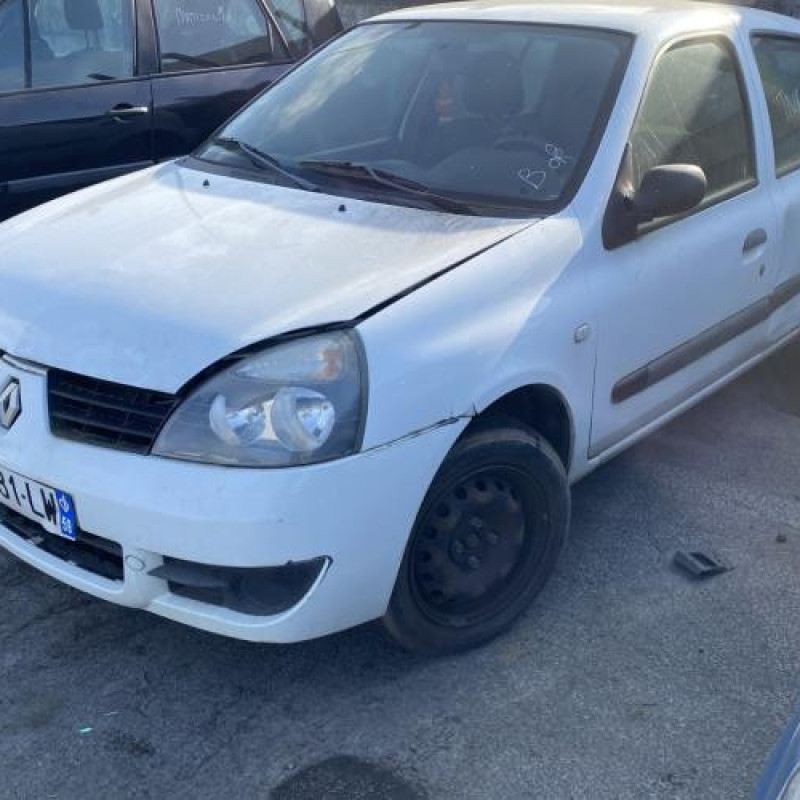 Optique avant principal droit (feux)(phare) RENAULT CLIO 2 CAMPUS Photo n°6