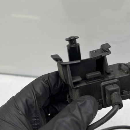 Actionneur verrou trappe d'essence VOLKSWAGEN GOLF 7
