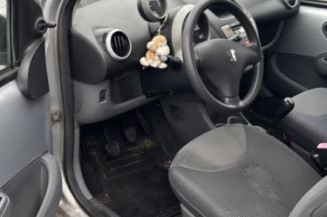 Boitier air bag PEUGEOT 107