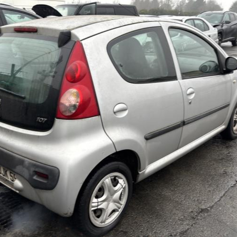 Ceinture avant droit PEUGEOT 107 Photo n°3