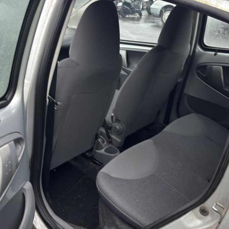 Ceinture avant droit PEUGEOT 107 Photo n°10