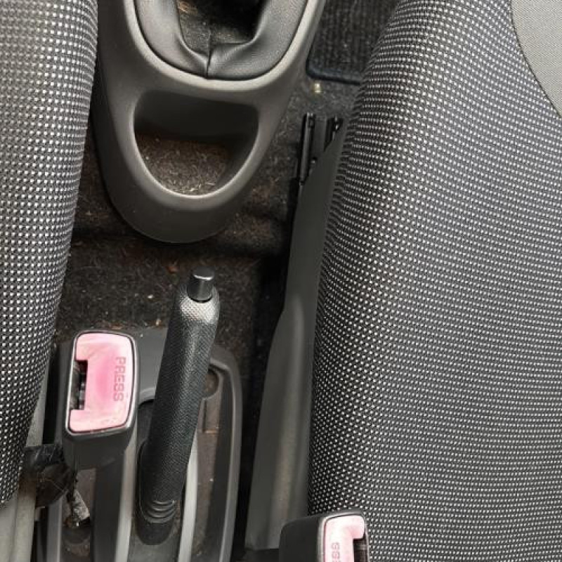 Ceinture avant droit PEUGEOT 107 Photo n°15