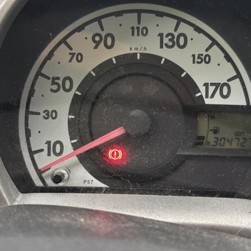 Ceinture avant droit PEUGEOT 107 Photo n°18