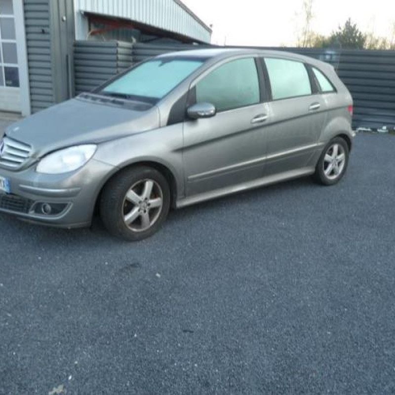 Plage arriere MERCEDES CLASSE B 245 Photo n°15