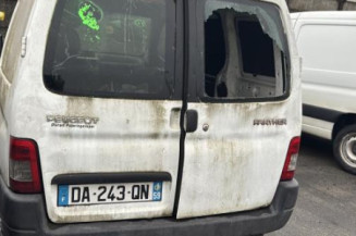 Moteur essuie glace avant PEUGEOT PARTNER 1