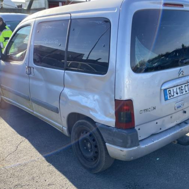 Serrure avant gauche CITROEN BERLINGO 1 Photo n°8
