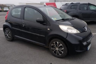 Serrure avant gauche PEUGEOT 107