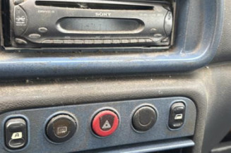 Serrure avant gauche CITROEN BERLINGO 1