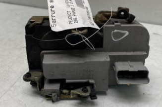 Serrure avant droit PEUGEOT 206