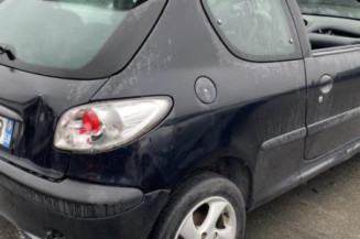 Serrure avant gauche PEUGEOT 206