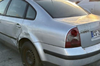 Serrure de coffre VOLKSWAGEN PASSAT 4