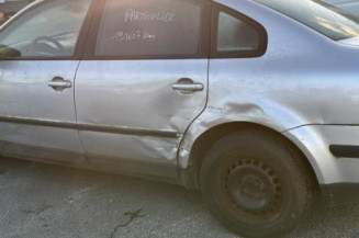Serrure de coffre VOLKSWAGEN PASSAT 4