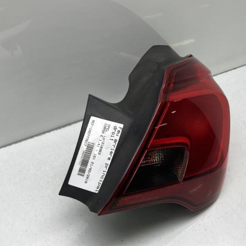 Feu arriere principal droit (feux) OPEL CORSA E Photo n°4