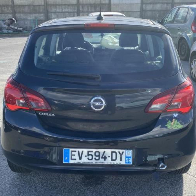 Feu arriere principal droit (feux) OPEL CORSA E Photo n°15