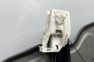 Leve vitre electrique avant gauche SKODA OCTAVIA 2