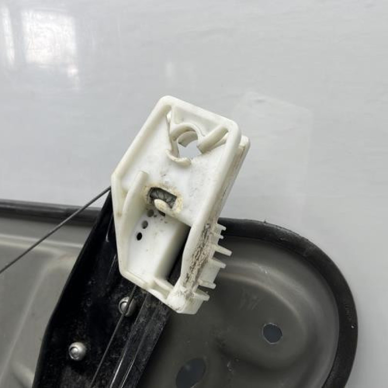 Leve vitre electrique avant gauche SKODA OCTAVIA 2 Photo n°8