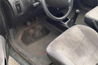 Retroviseur droit CITROEN SAXO