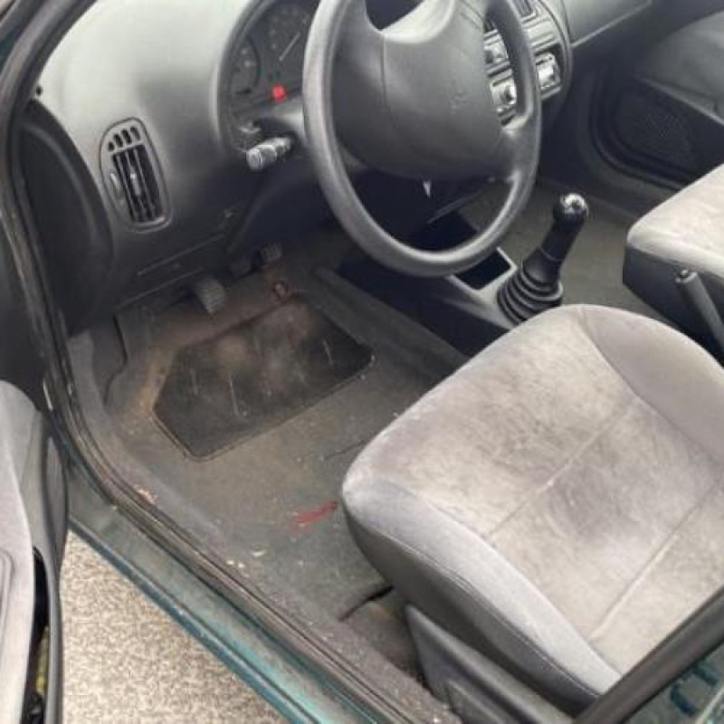 Retroviseur droit CITROEN SAXO Photo n°6