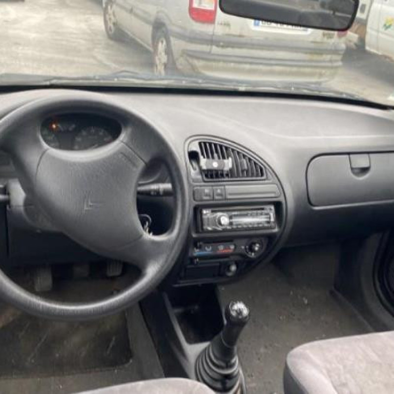 Retroviseur droit CITROEN SAXO Photo n°9