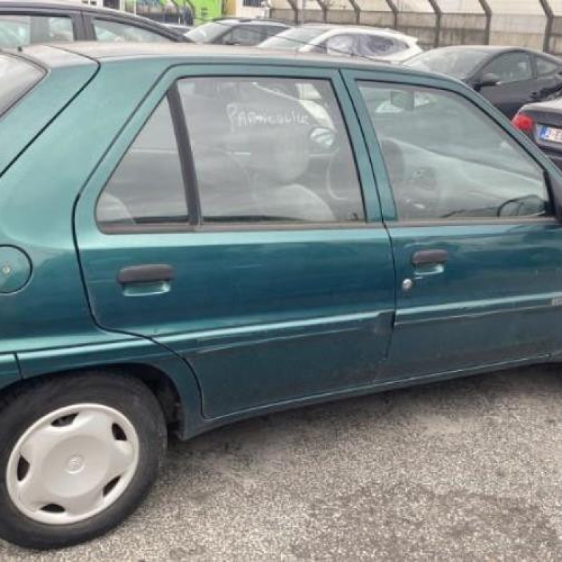 Retroviseur droit CITROEN SAXO Photo n°13