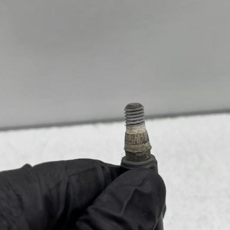 Moteur essuie glace arriere TOYOTA YARIS 1 Photo n°2