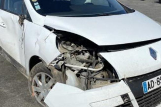 Moteur essuie glace avant droit RENAULT SCENIC 3