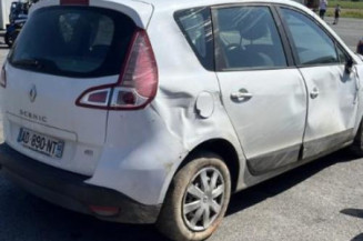 Moteur essuie glace avant droit RENAULT SCENIC 3