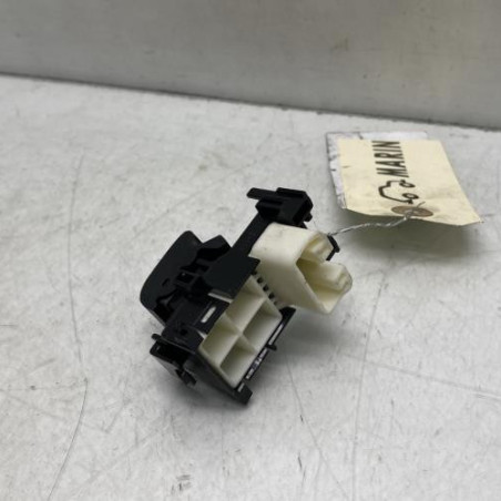Interrupteur de leve vitre avant droit CITROEN C1 2