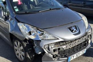 Pivot de moyeu avant gauche PEUGEOT 207