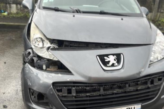 Moteur PEUGEOT 207 Photo n°1