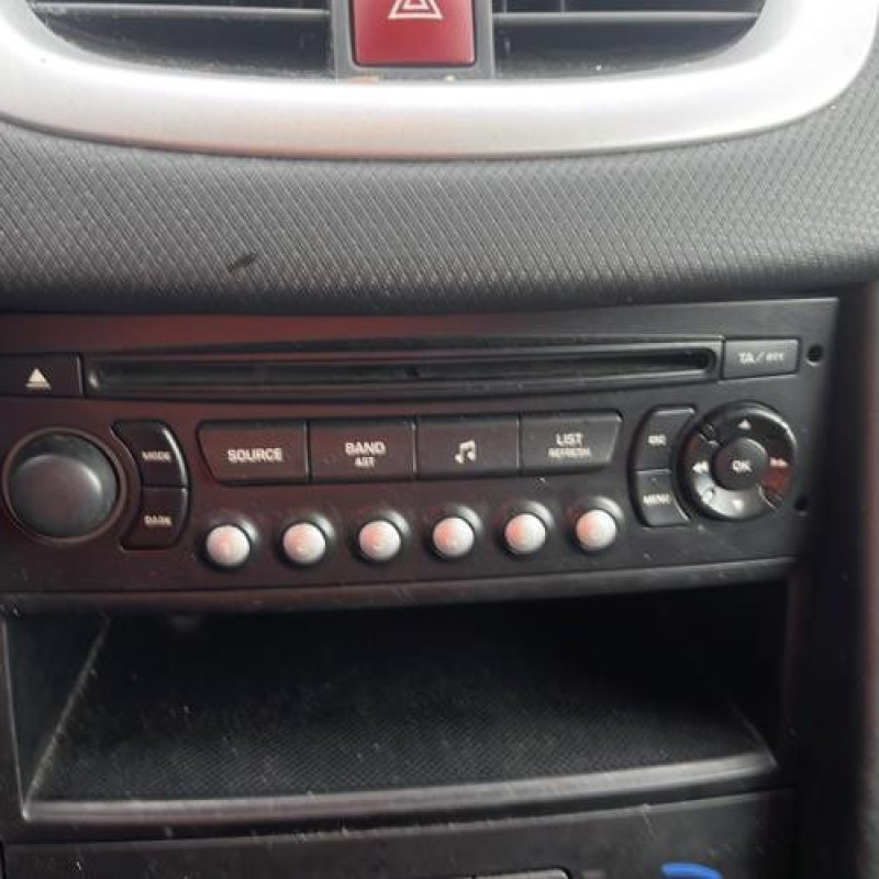 Moteur PEUGEOT 207 Photo n°6