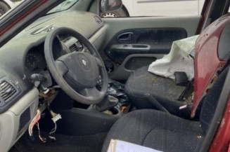 Tambour arriere droit RENAULT CLIO 2