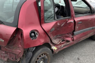 Tambour arriere droit RENAULT CLIO 2