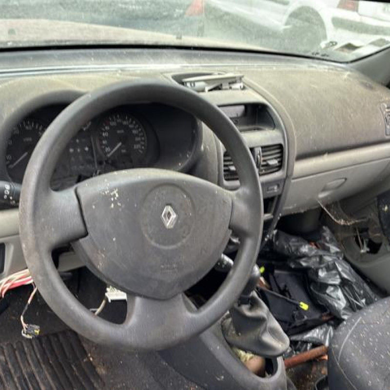 Tambour arriere droit RENAULT CLIO 2 Photo n°19