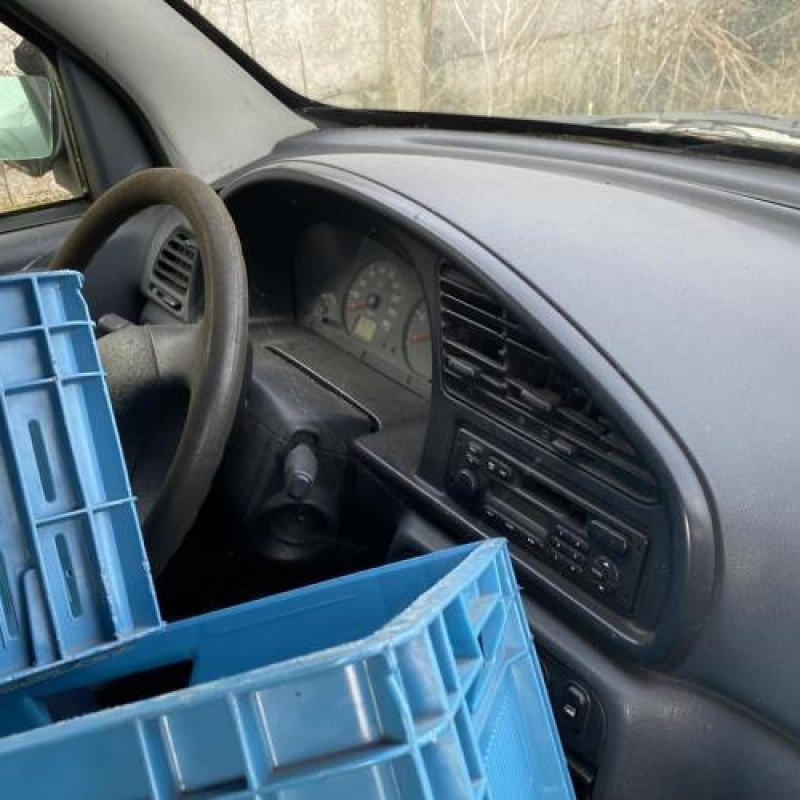 Boitier air bag PEUGEOT PARTNER 1 Photo n°19