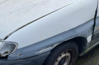 Bouton de warning PEUGEOT PARTNER 1