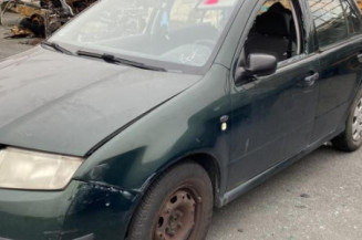 Retroviseur gauche SKODA FABIA 1