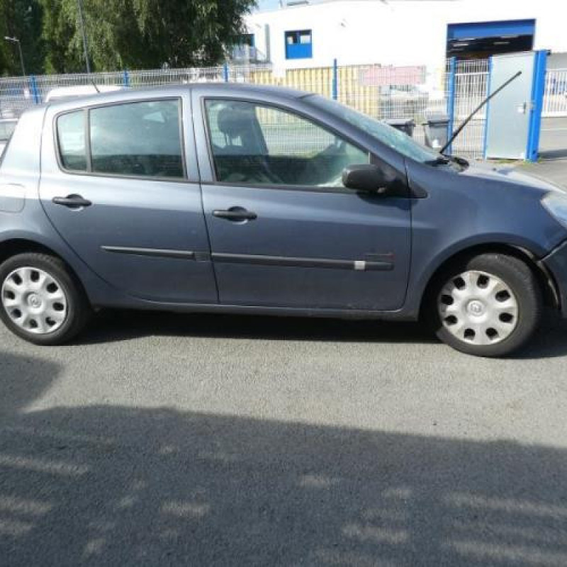 Retroviseur gauche RENAULT CLIO 3 Photo n°9