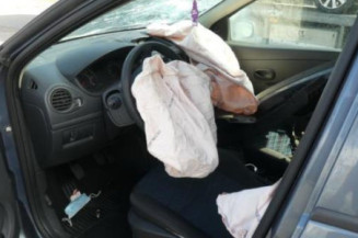 Retroviseur gauche RENAULT CLIO 3