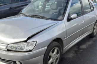 Retroviseur gauche PEUGEOT 306