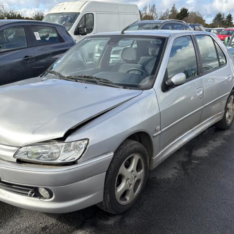 Retroviseur gauche PEUGEOT 306 Photo n°8