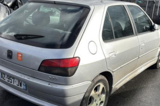 Retroviseur gauche PEUGEOT 306