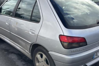 Retroviseur gauche PEUGEOT 306