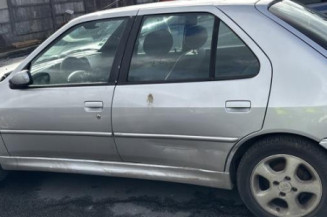 Retroviseur gauche PEUGEOT 306