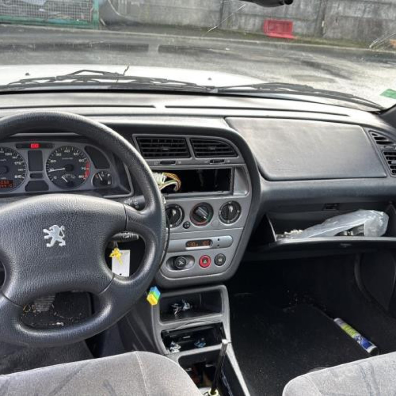 Retroviseur gauche PEUGEOT 306 Photo n°19