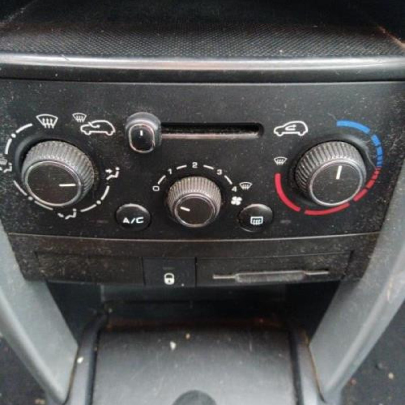 Boite a gants PEUGEOT 207 Photo n°7