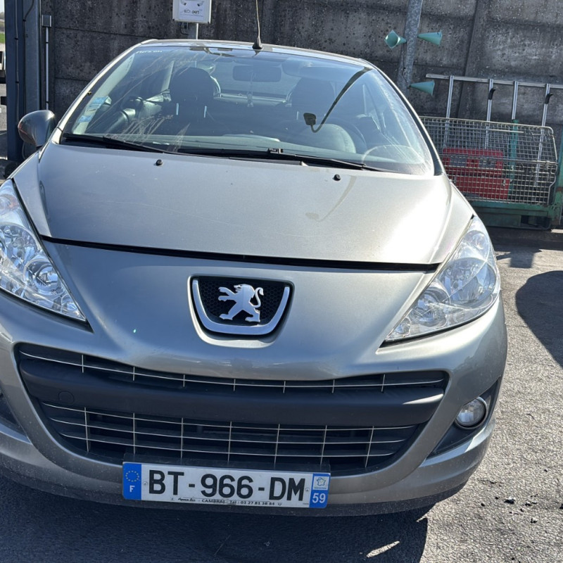 PEUGEOT 207 PHASE 2 CABRIOLET 1.6i - 16V Photo n°19