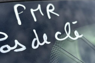 Tambour arriere droit RENAULT TWINGO 2