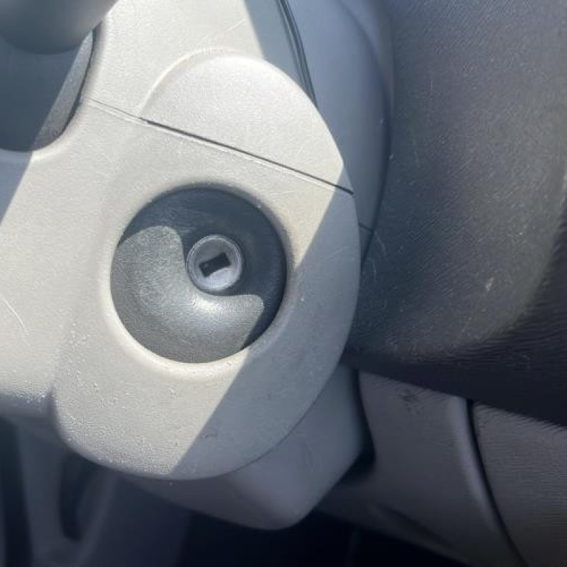 Tambour arriere droit RENAULT TWINGO 2 Photo n°7